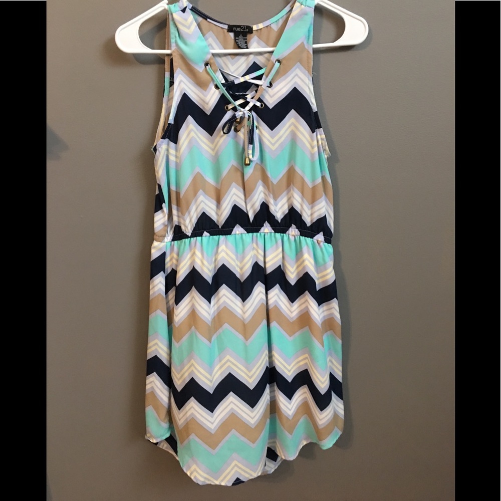 Sleeveless dress